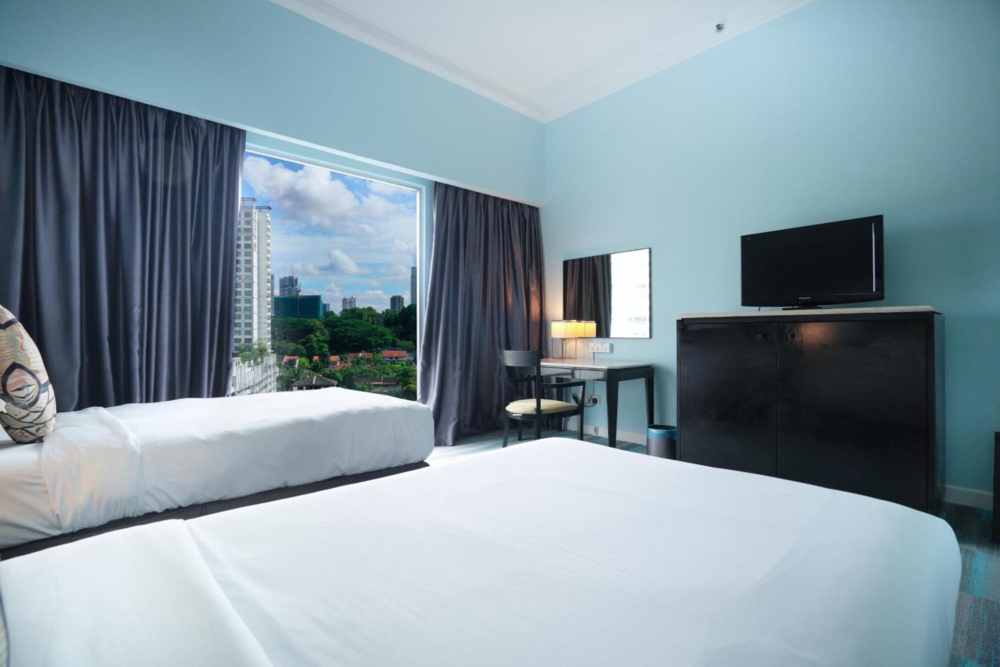 Thistle Johor Bahru Exterior foto Deluxe Room